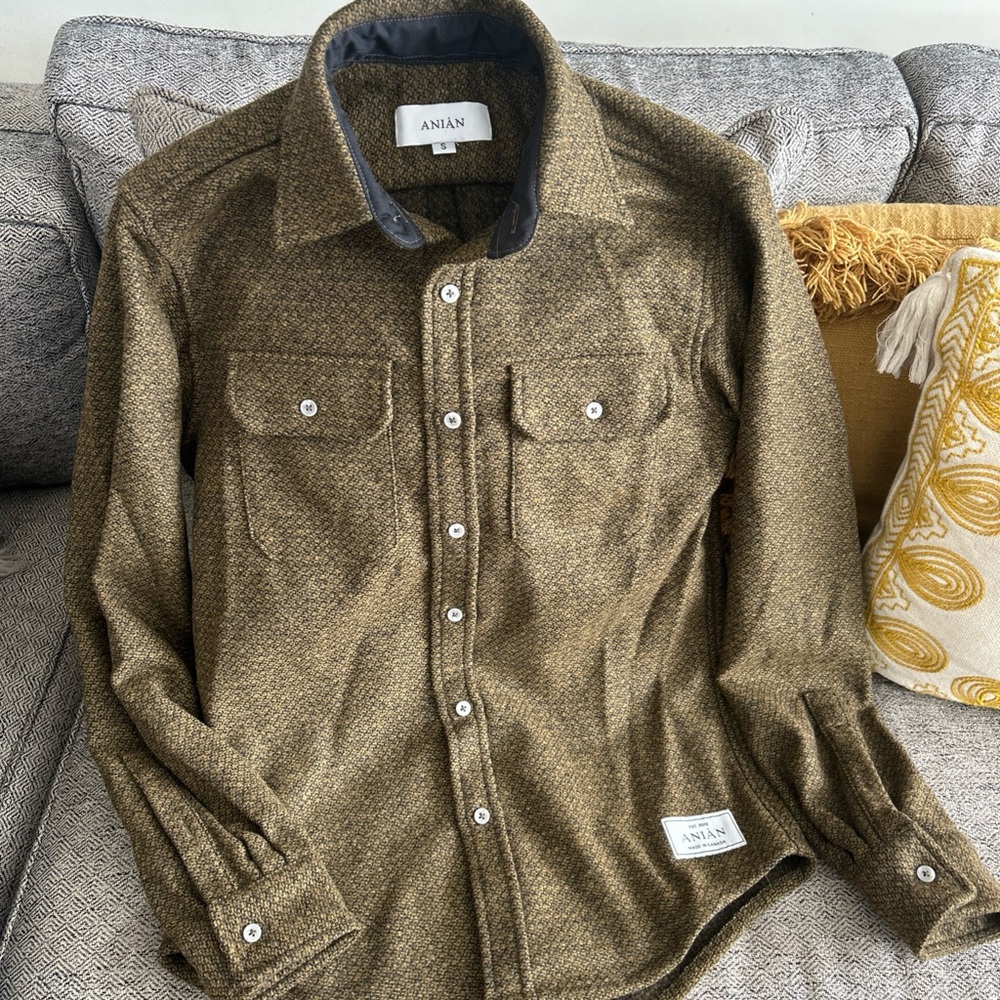 Anian Brown Tweed Shirt
